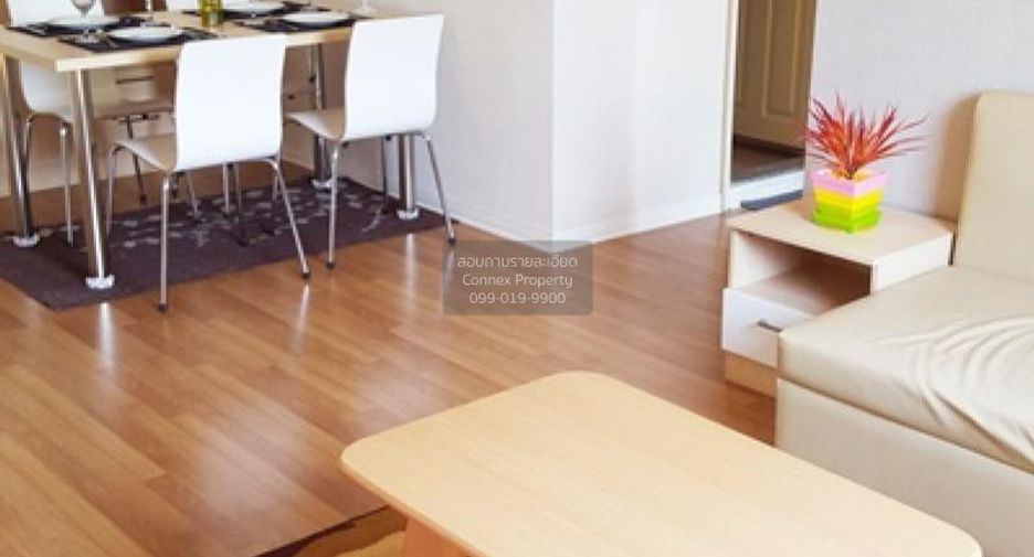 For rent 2 bedrooms condo in Thon Buri, Bangkok