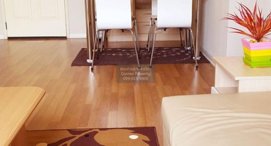 For rent 2 bedrooms condo in Thon Buri, Bangkok