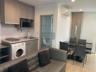For rent 2 bedrooms condo in Thon Buri, Bangkok