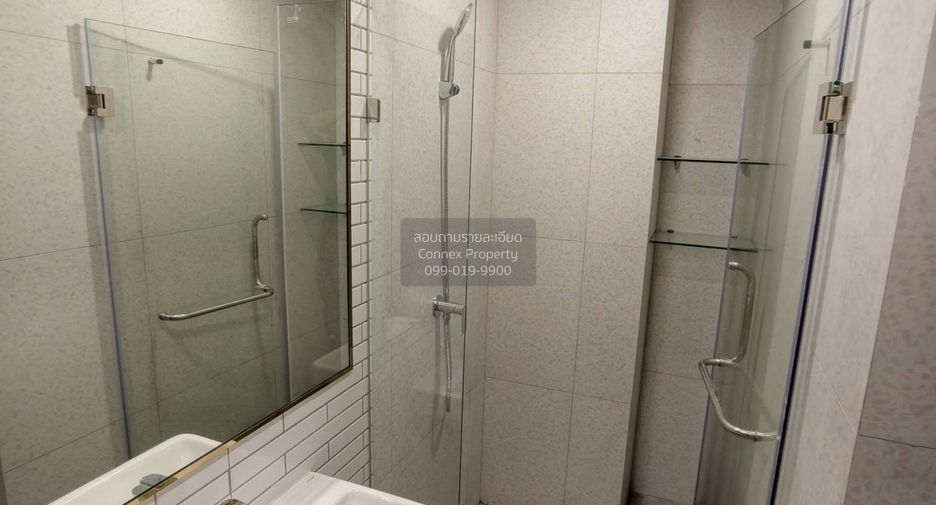 For rent 1 bed condo in Phra Khanong, Bangkok