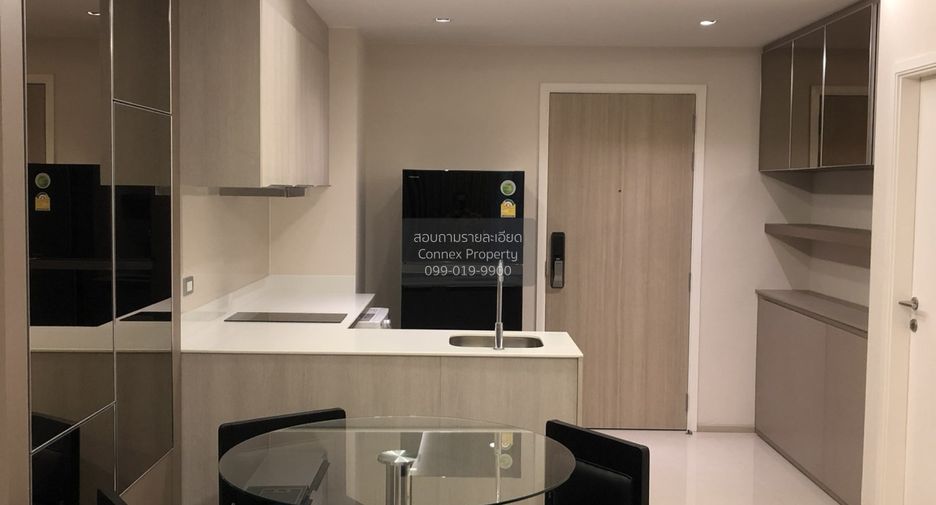 For rent 2 bedrooms condo in Khlong Toei, Bangkok