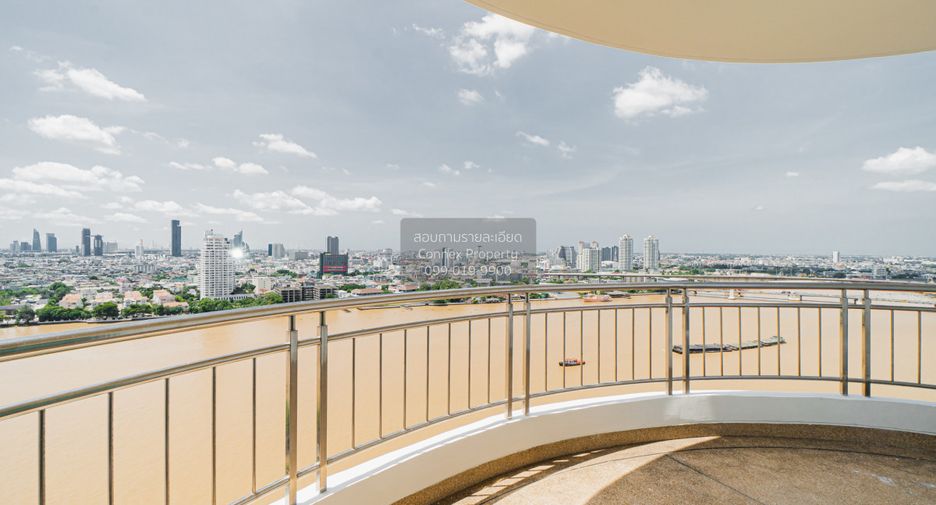 For rent 3 bedrooms condo in Bang Kho Laem, Bangkok