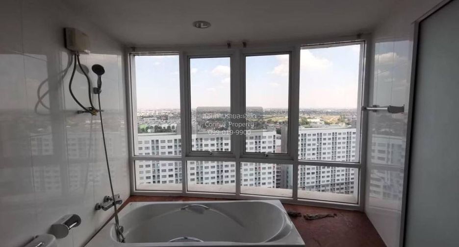 For rent 2 bedrooms condo in Bang Kapi, Bangkok