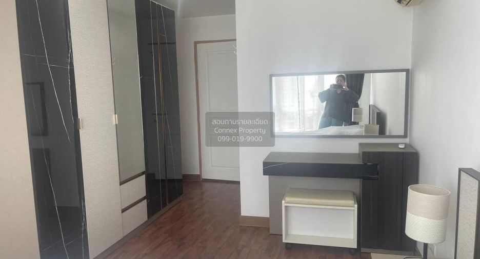 For rent 2 bedrooms condo in Bang Kapi, Bangkok