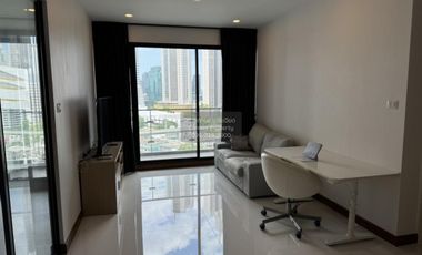 À louer 2 chambres condo à Khlong San, Bangkok