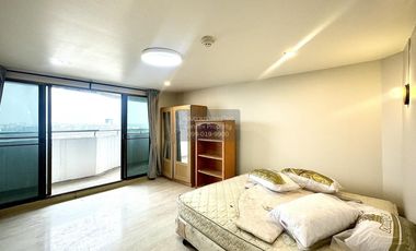 Wohnung zur Miete mit 3 Zimmer in Suan Luang, Bangkok