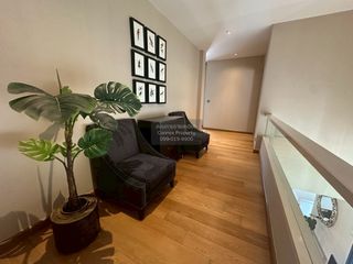 Haus zur Miete mit 4 Zimmer in Huai Khwang, Bangkok