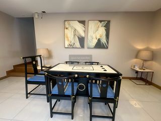 Haus zur Miete mit 4 Zimmer in Huai Khwang, Bangkok