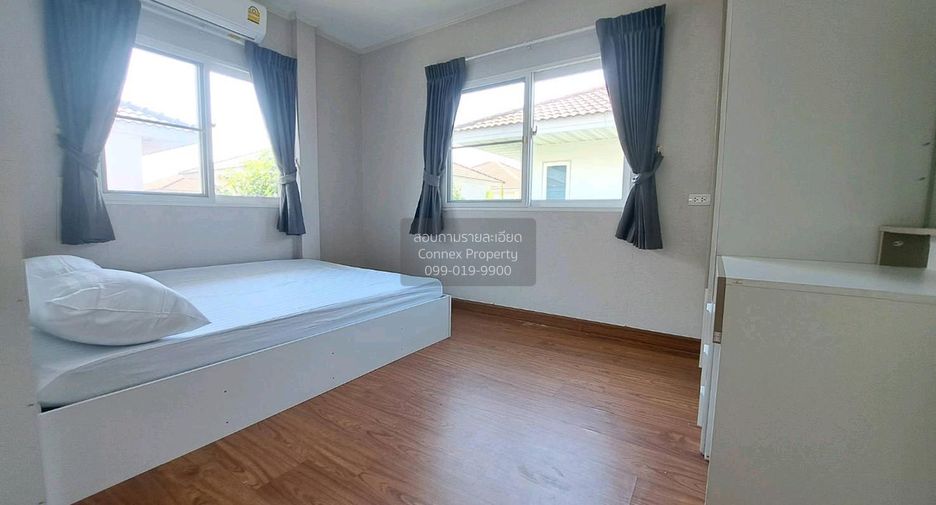 Casa en alquiler de 4 habitaciones en Min Buri, Bangkok