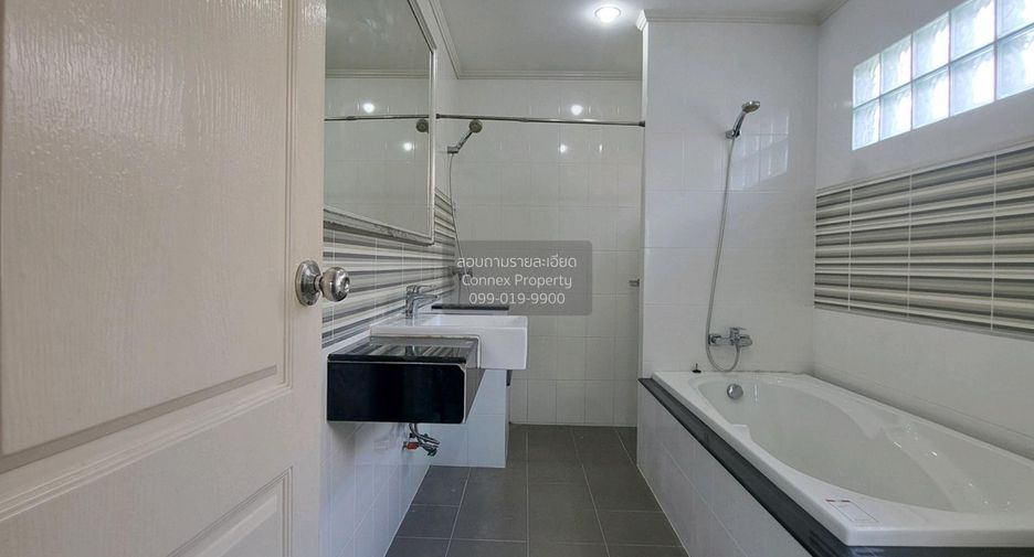 Casa en alquiler de 4 habitaciones en Min Buri, Bangkok