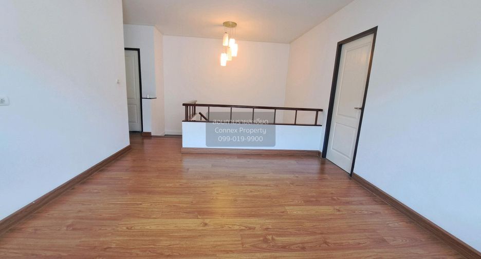 Casa en alquiler de 4 habitaciones en Min Buri, Bangkok