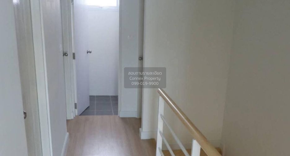 For rent 3 bedrooms townhouse in Bang Phli, Samut Prakan