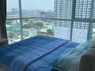 For rent 2 bedrooms condo in Phaya Thai, Bangkok