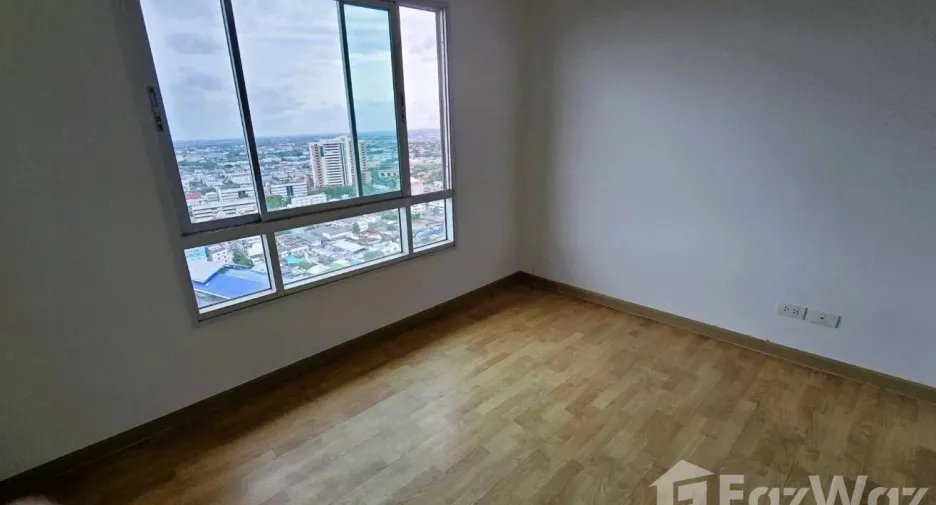 For sale 1 bed condo in Phasi Charoen, Bangkok