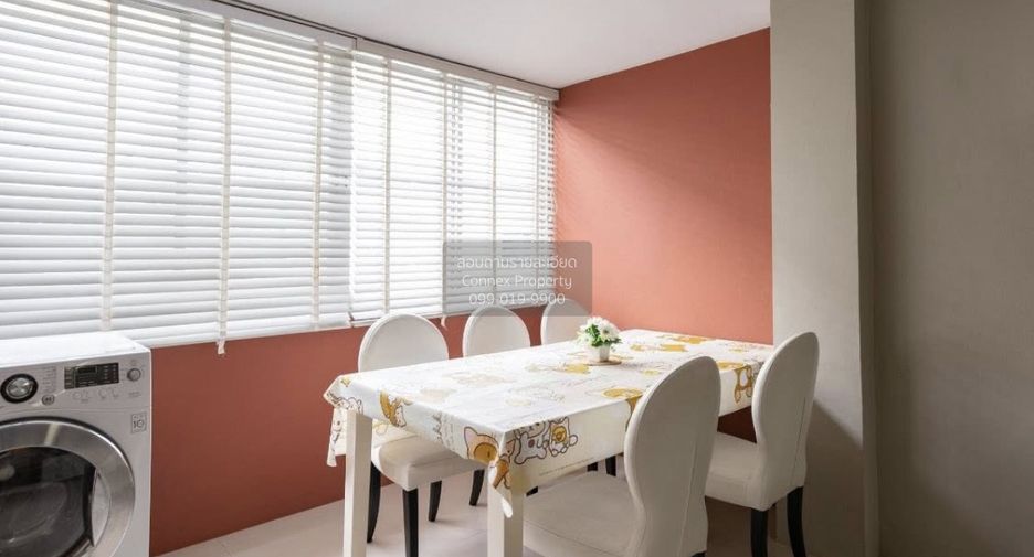 For rent 2 bedrooms condo in Khan Na Yao, Bangkok