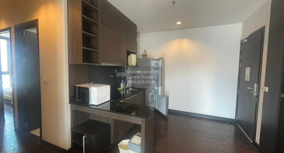 For rent 2 bedrooms condo in Ratchathewi, Bangkok