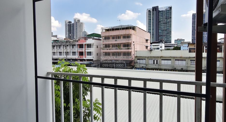 For rent 1 bed condo in Khlong San, Bangkok