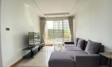À louer 2 chambres condo à Huai Khwang, Bangkok