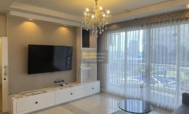 À louer 3 chambres condo à Huai Khwang, Bangkok