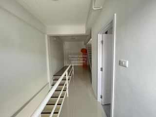 For rent 3 bedrooms retail Space in Mueang Samut Sakhon, Samut Sakhon