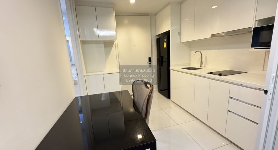 For rent 1 bed condo in Sathon, Bangkok