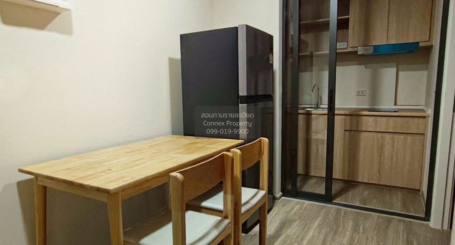 For rent 2 bedrooms condo in Phra Khanong, Bangkok