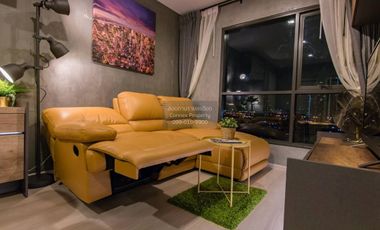 Wohnung zur Miete mit 2 Zimmer in Khlong Toei, Bangkok