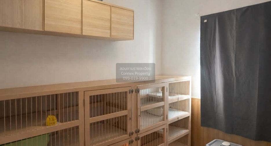 For rent 3 bedrooms townhouse in Bang Phli, Samut Prakan