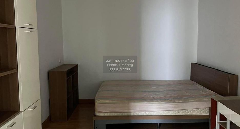 For rent 2 bedrooms condo in Bangkok Yai, Bangkok