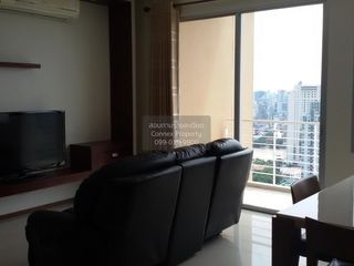 For rent 2 bedrooms condo in Khlong San, Bangkok