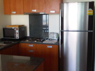 For rent 2 bedrooms condo in Khlong San, Bangkok