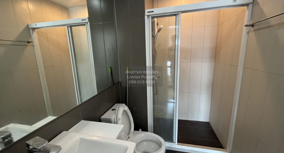 For rent 1 bed condo in Huai Khwang, Bangkok
