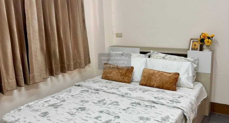 Reihenhaus zur Miete mit 4 Zimmer in Bangkok Noi, Bangkok