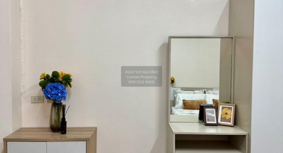 Reihenhaus zur Miete mit 4 Zimmer in Bangkok Noi, Bangkok