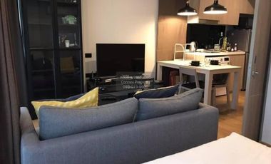 For rent 1 bed condo in Phaya Thai, Bangkok