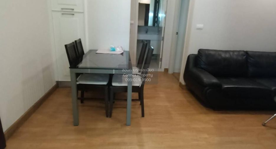 For rent 2 bedrooms condo in Phra Khanong, Bangkok