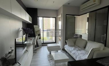 Wohnung zur Miete mit 1 Zimmer in Khlong San, Bangkok