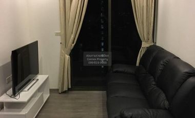 Condo en alquiler de 1 habitaciones en Khlong San, Bangkok