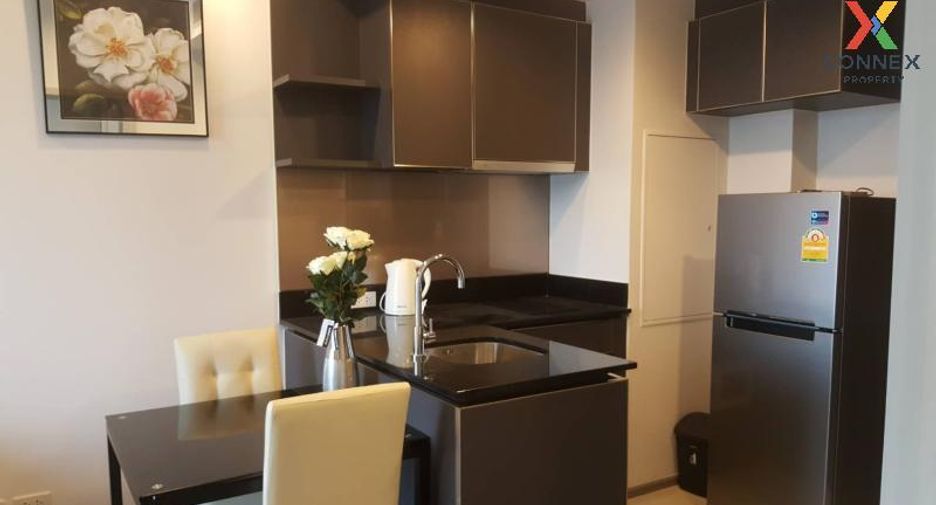 Condo en alquiler de 1 habitaciones en Khlong San, Bangkok