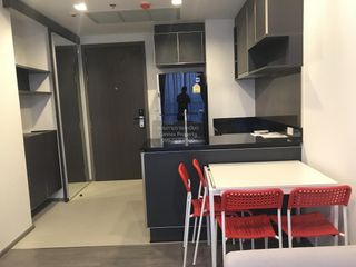 For rent 1 bed condo in Khlong San, Bangkok