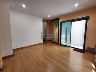For rent 4 bedrooms townhouse in Mueang Samut Prakan, Samut Prakan