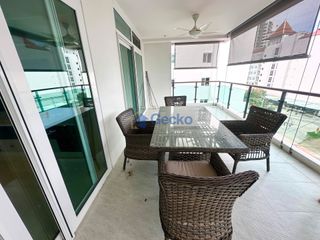 For rent 2 bedrooms condo in Bang Saray, Pattaya