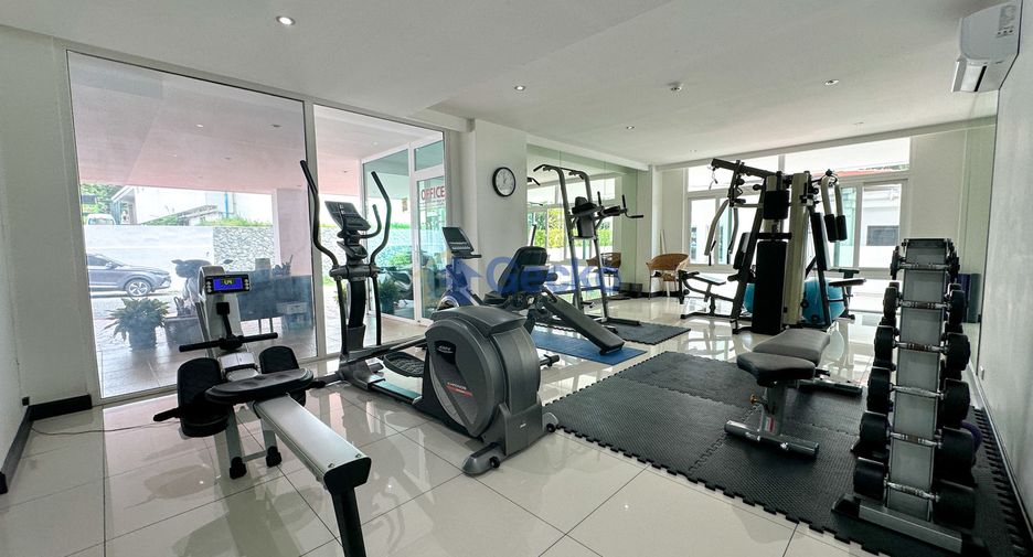 For rent 2 bedrooms condo in Bang Saray, Pattaya