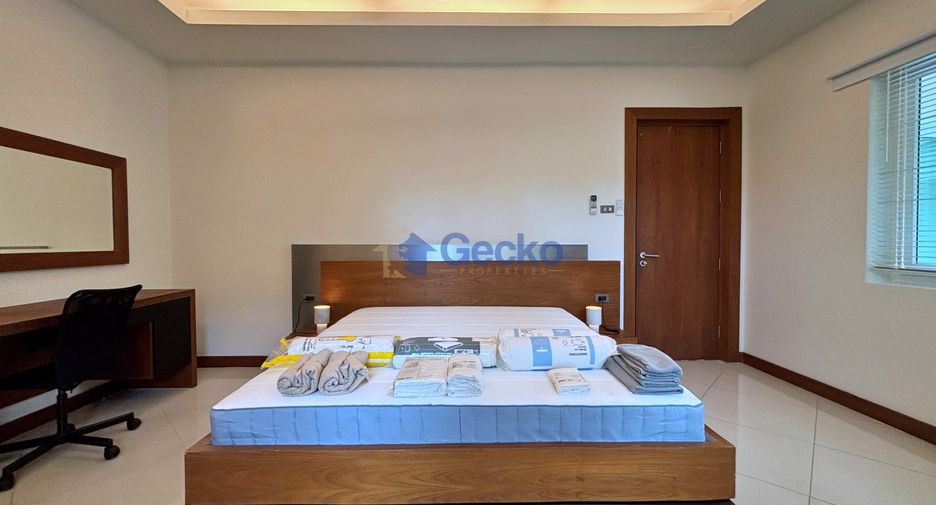 Haus zur Miete mit 4 Zimmer in East Pattaya, Pattaya