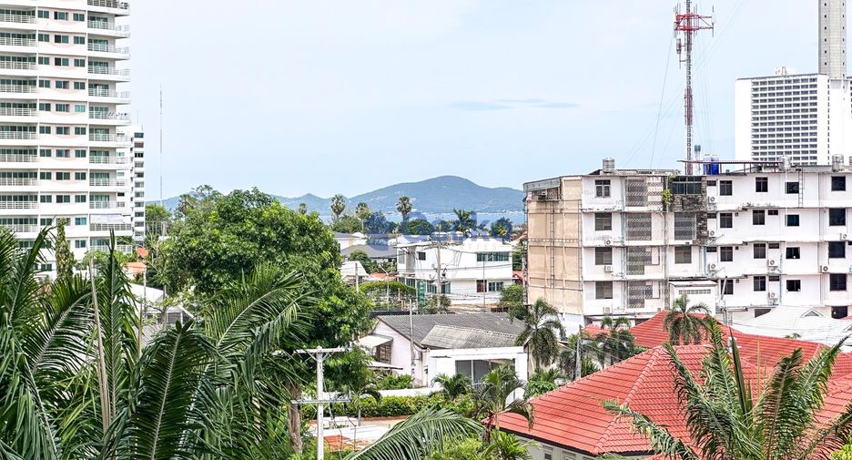 For sale 2 bedrooms condo in Jomtien, Pattaya
