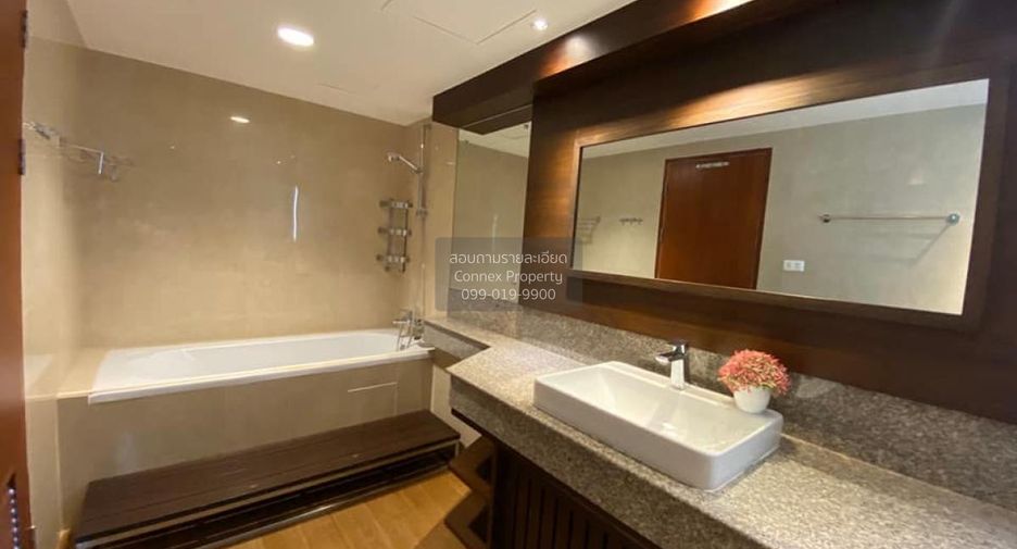À louer 3 chambres condo à Bang Kho Laem, Bangkok