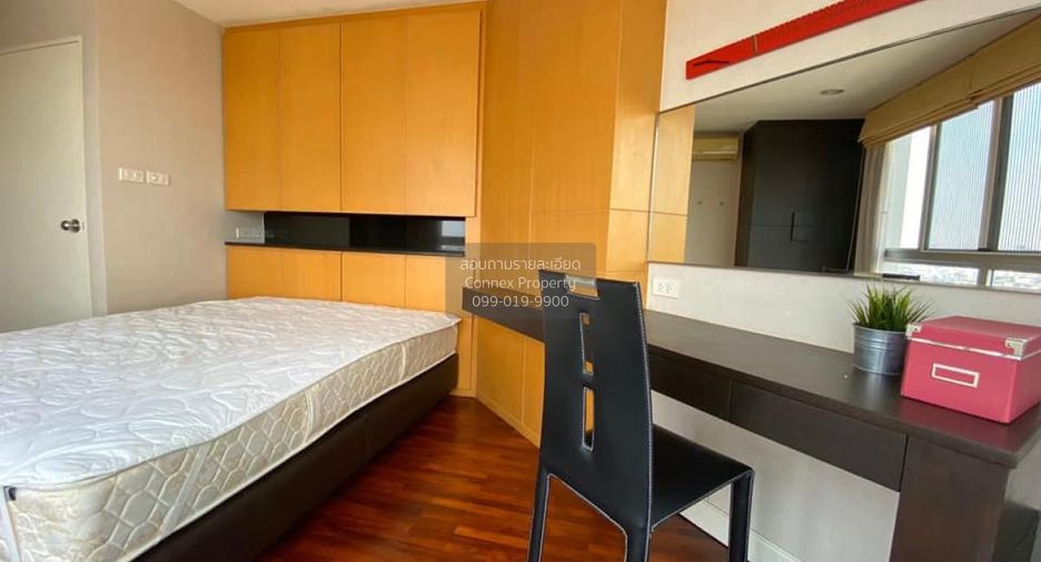 À louer 3 chambres condo à Bang Kho Laem, Bangkok