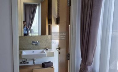 À louer 2 chambres condo à Khlong Toei, Bangkok