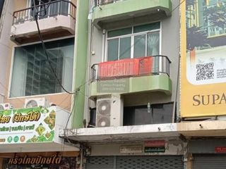 For rent 4 ベッドルーム retail Space in Mueang Nonthaburi, Nonthaburi