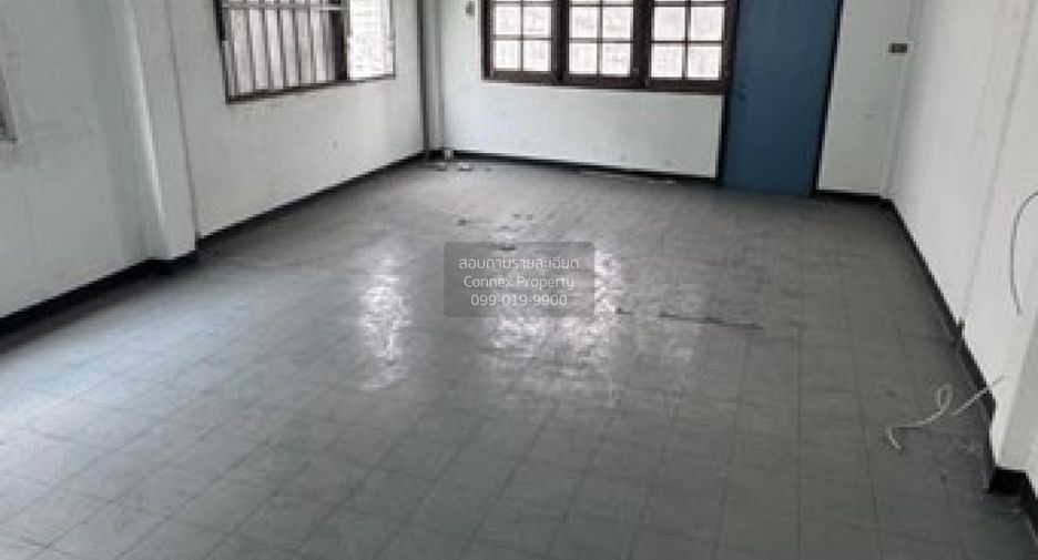 For rent 4 ベッドルーム retail Space in Mueang Nonthaburi, Nonthaburi